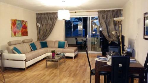 Sea View Luxury Apartment