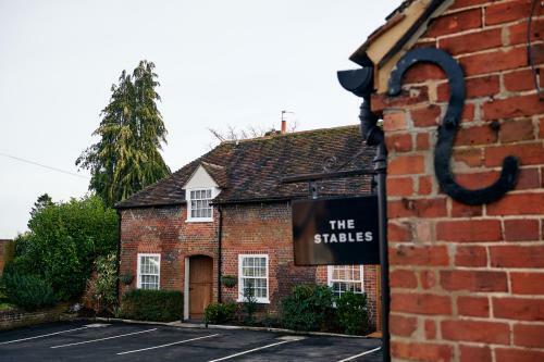 Posada Hare And Hounds Newbury