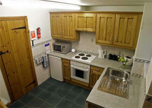 Holly Cottage