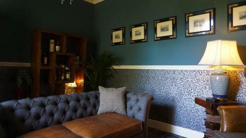 Hostal Ivybank Lodge