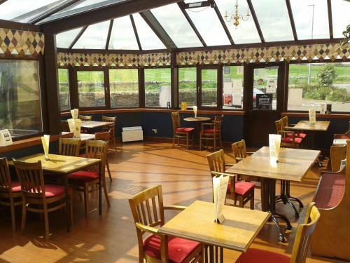 Hotel The Weigh Inn Lodges