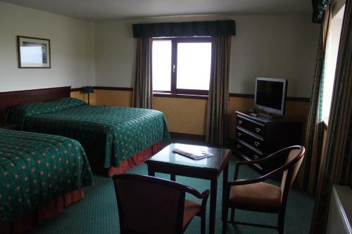 The Weigh Inn Hotel