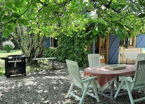 Hostal Les Deux Magnolias