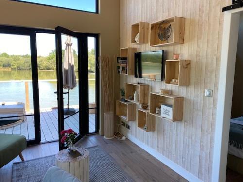 Hotel Eco-lodges Du Lac Des Graves & Sauternais Langon 33210