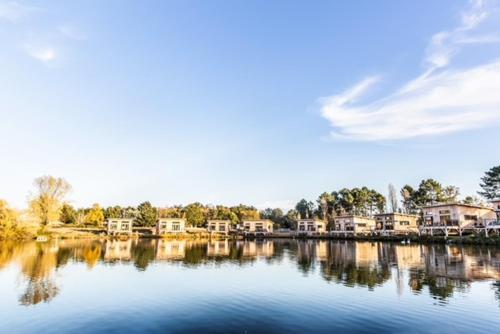 Hotel Eco-lodges Du Lac Des Graves & Sauternais Langon 33210