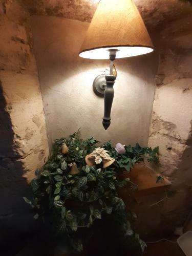 Maison Atypique Dans Cit� M�di�vale