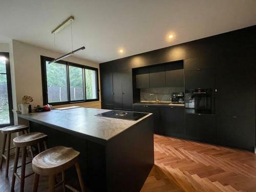 Maison Neuve D?architecte Pr�s De La Mer