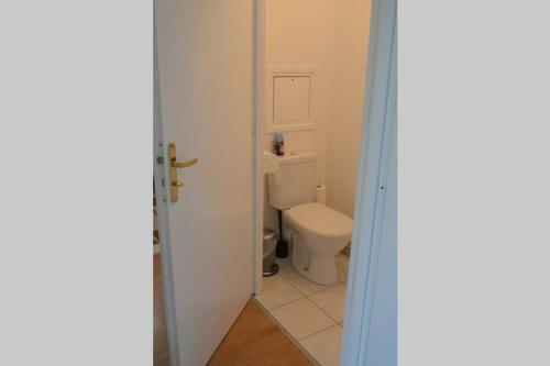 Apartamento Spacious Flat Garden&parking 5min Basel Tram Bus Airport