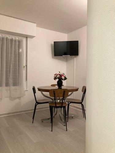 Apartamento Estudio Lora Rm 583 G