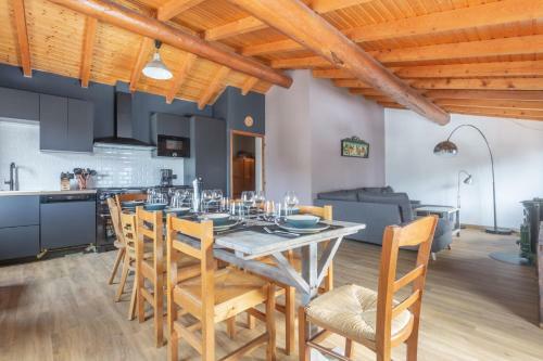 Le Petit Paradis, Chalet Au Coeur Des 3 Vall�es