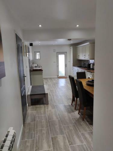 Dobbies Adults Only Boutique Apartment