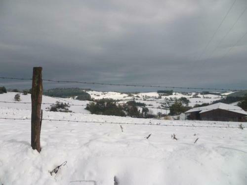 G�te Saint-marcel-d'urf�, 4 Pi�ces, 5 Personnes - Fr-1-496-235