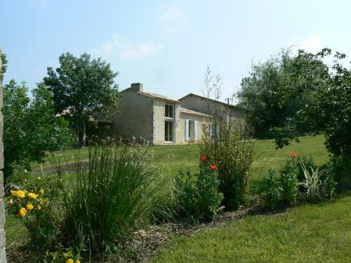 Domaine De Genevieve Des Vignes