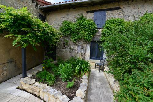 Bed & Breakfast Chez Pique-fesse