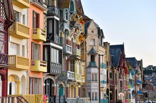 Maison Enti�re La Longe'yeres