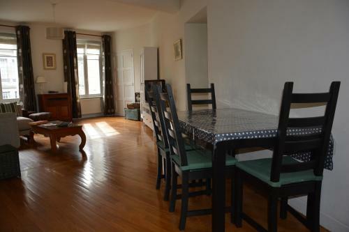Apartamentos Jacques Melchior