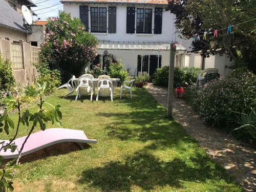 Bed & Breakfast Chambre D?hotes Dans Maison Conviviale � St Malo