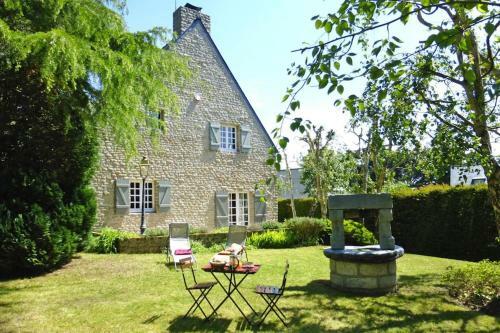 Cottage, St Malo