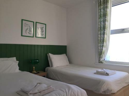 Hostal Smiths Court Hotel