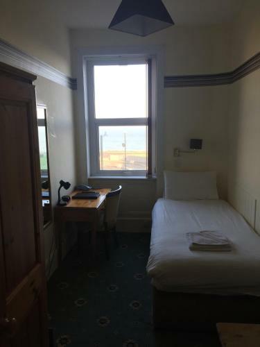 Hostal Smiths Court Hotel