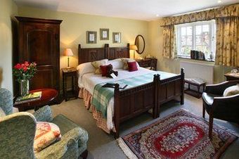Bed & Breakfast Burford House