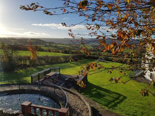 Redhill House Boutique Hotel