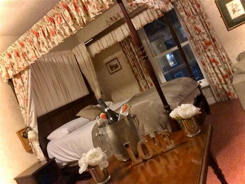 Waterford Lodge Hotel