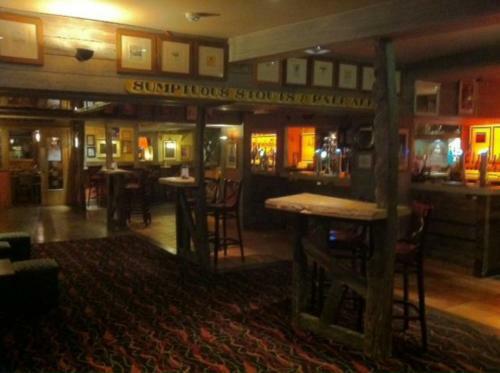 Waterford Lodge Hotel