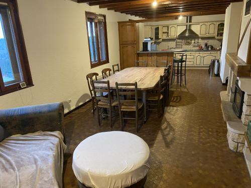 Chalet Rouge Gazon