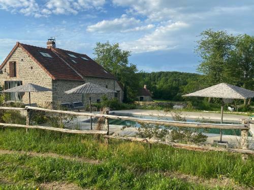 Villa Domaine De Combraille En Marche