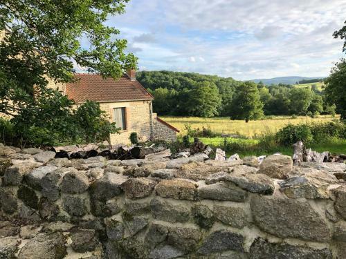 Villa Domaine De Combraille En Marche