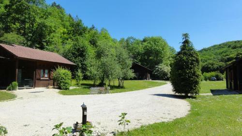 La Roche Du Moulin