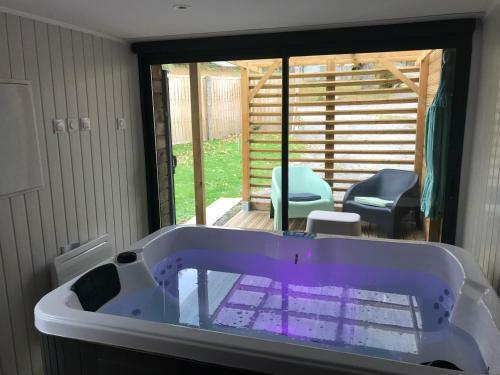 La Coudraie: Loft Sauna/jacuzzi Privatif � La Campagne