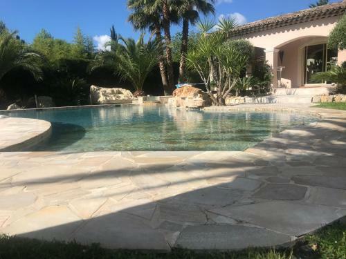 Luxueuse Villa Piscine Et Jacuzzi