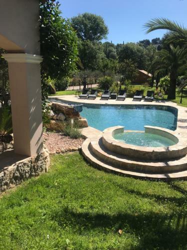 Luxueuse Villa Piscine Et Jacuzzi