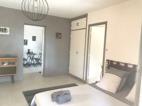 Hostal A L'or�e Du Bois