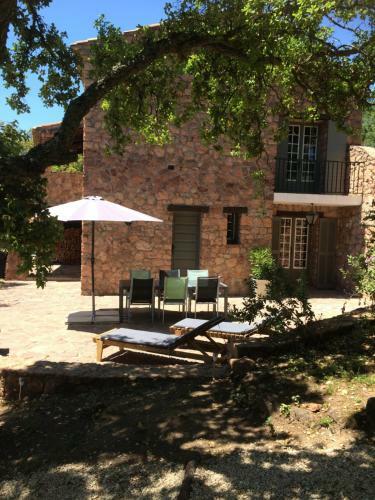 Hostal A L'or�e Du Bois