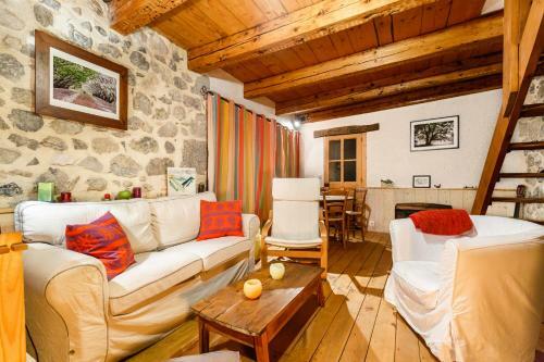 Maison De Caract�re Dans La Chartreuse