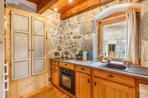 Maison De Caract�re Dans La Chartreuse