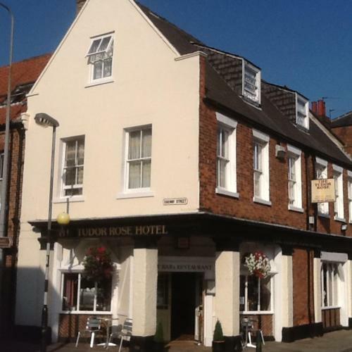 Hostal The Tudor Rose Hotel
