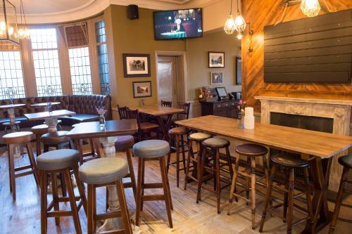 Hotel Royal Inn By Good Night Inns