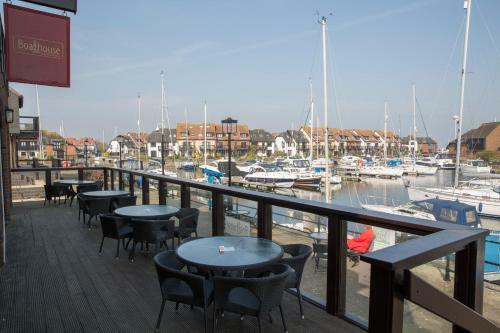 Boathouse Hotel