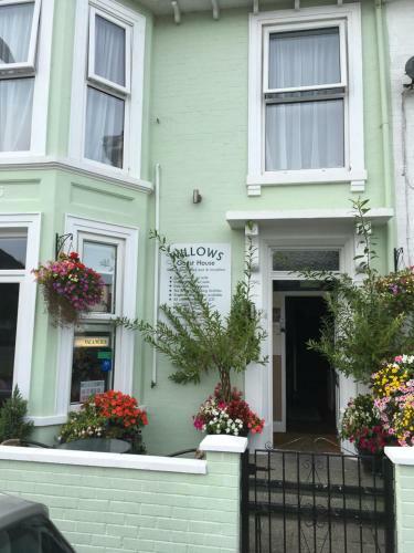 Hostal Kilbrannan Guest House