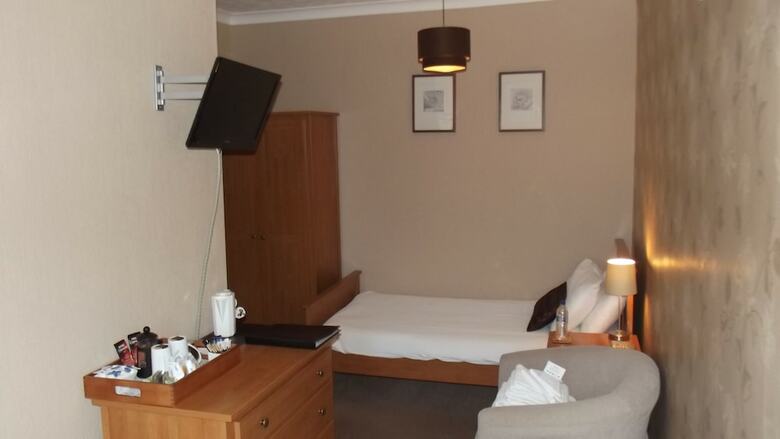 Hostal Beaumont House