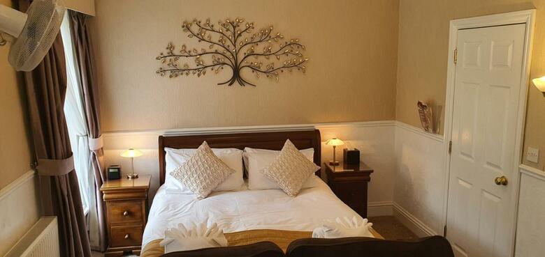 Bed & Breakfast The Marlborough Guest House