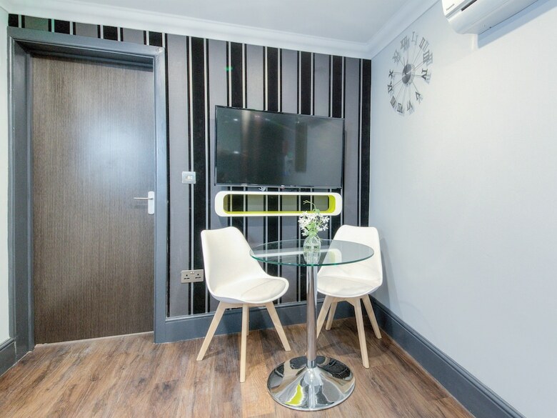 Hostal The Bromley