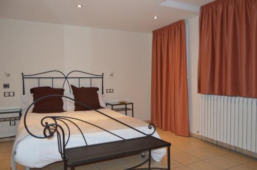 Hotel Parador De Canolich