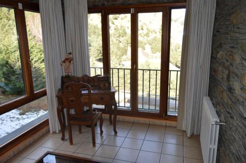 Hotel Parador De Canolich