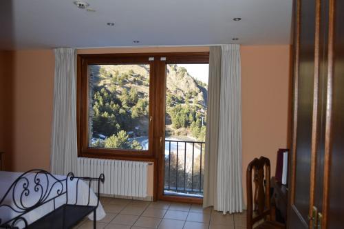 Hotel Parador De Canolich