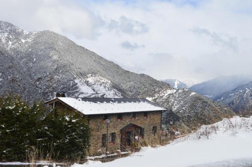 Hotel Parador De Canolich
